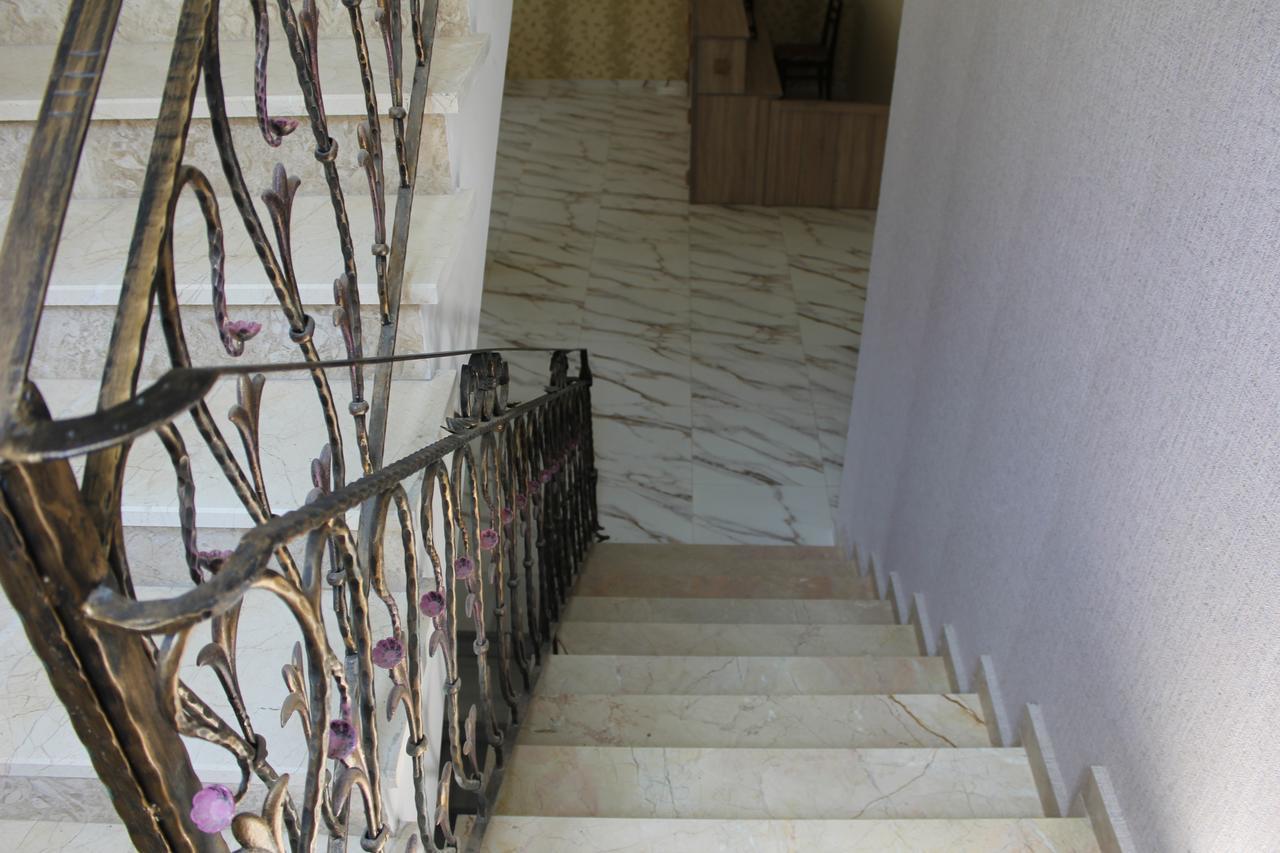 Hotel Mimino Tbilisi Exterior foto